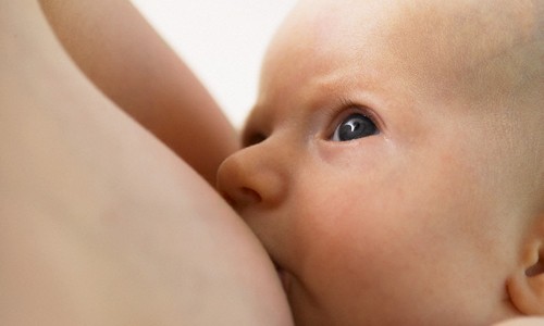 beneficios-de-amamentar-500x300